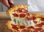 Pizza and Bia company logo